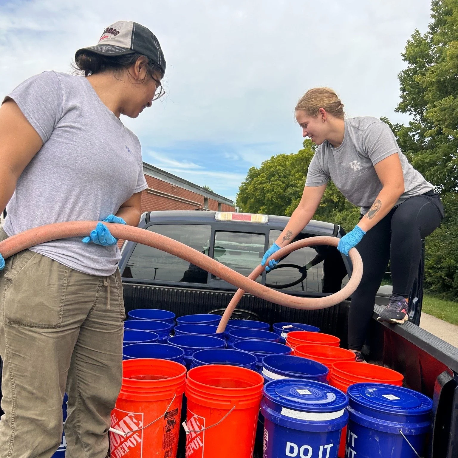 Big things happening this week! On Monday we went and got effluent to fill a portion of the mesocosms for Katherine's experiment. On Thursday we tilled, straightened up the plots, and planted pumpkin seeds for Caleb's experiment. This team is full of