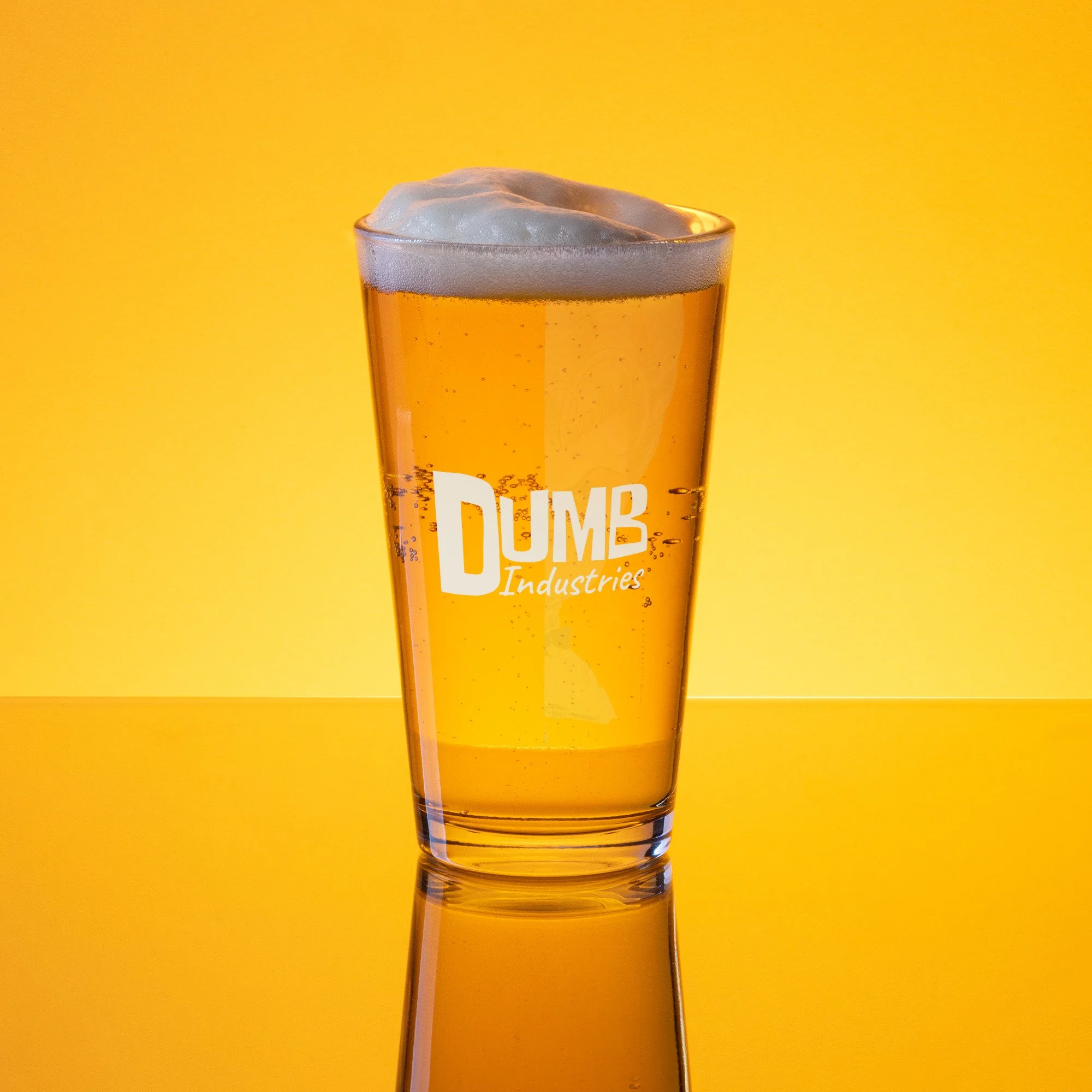 shaker-pint-glass-(16-oz)-16-oz-right-6abdb3e949e85.jpg