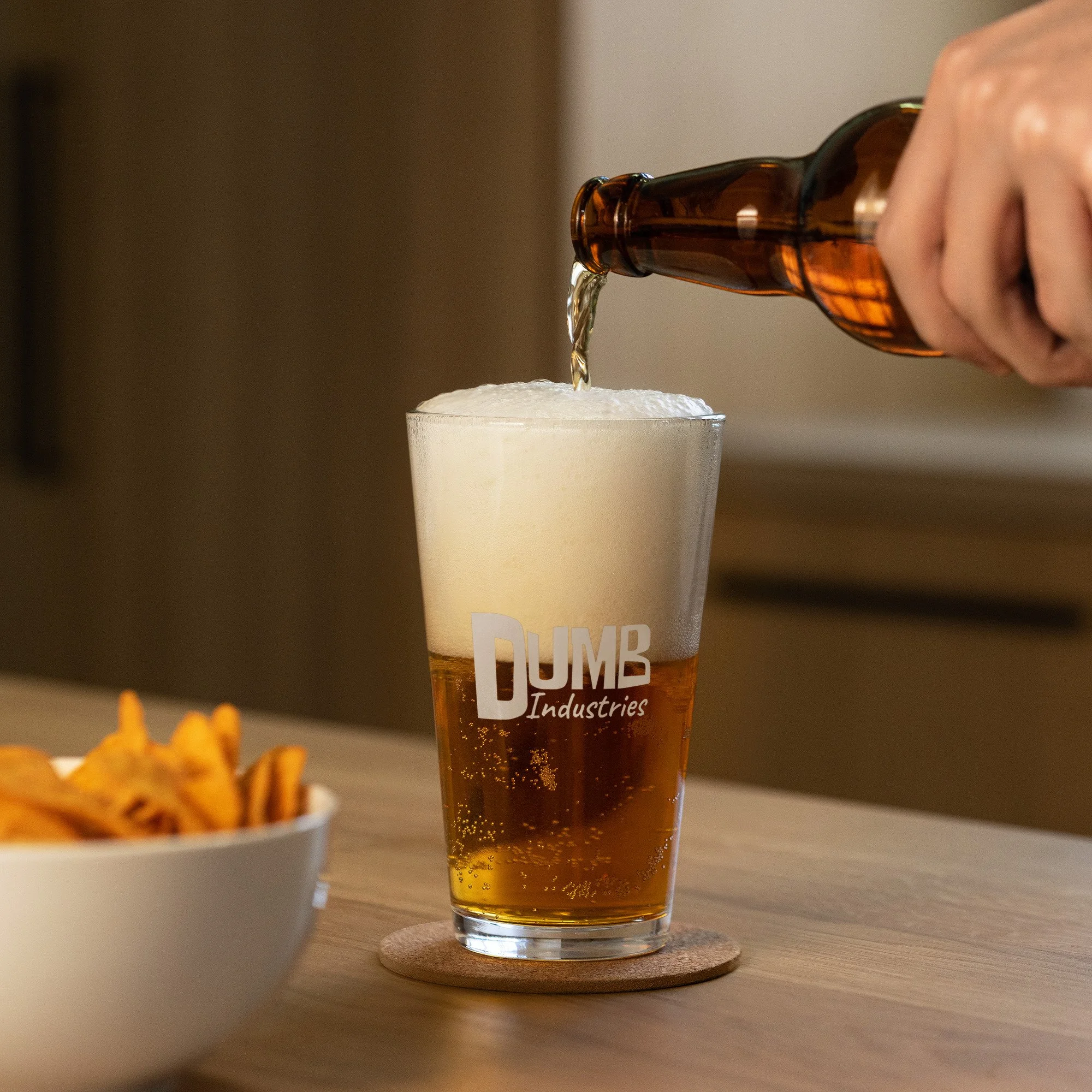 shaker-pint-glass-(16-oz)-16-oz-right-6abdb3e9495c0.jpg