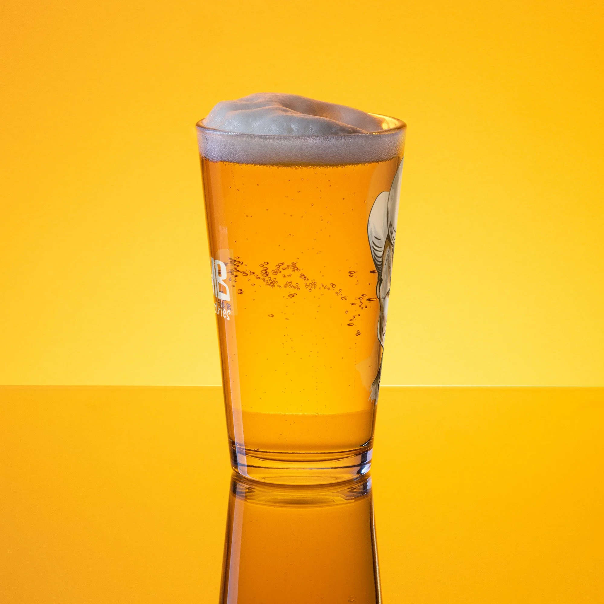 shaker-pint-glass-(16-oz)-16-oz-front-6abddaefbceb7.jpg