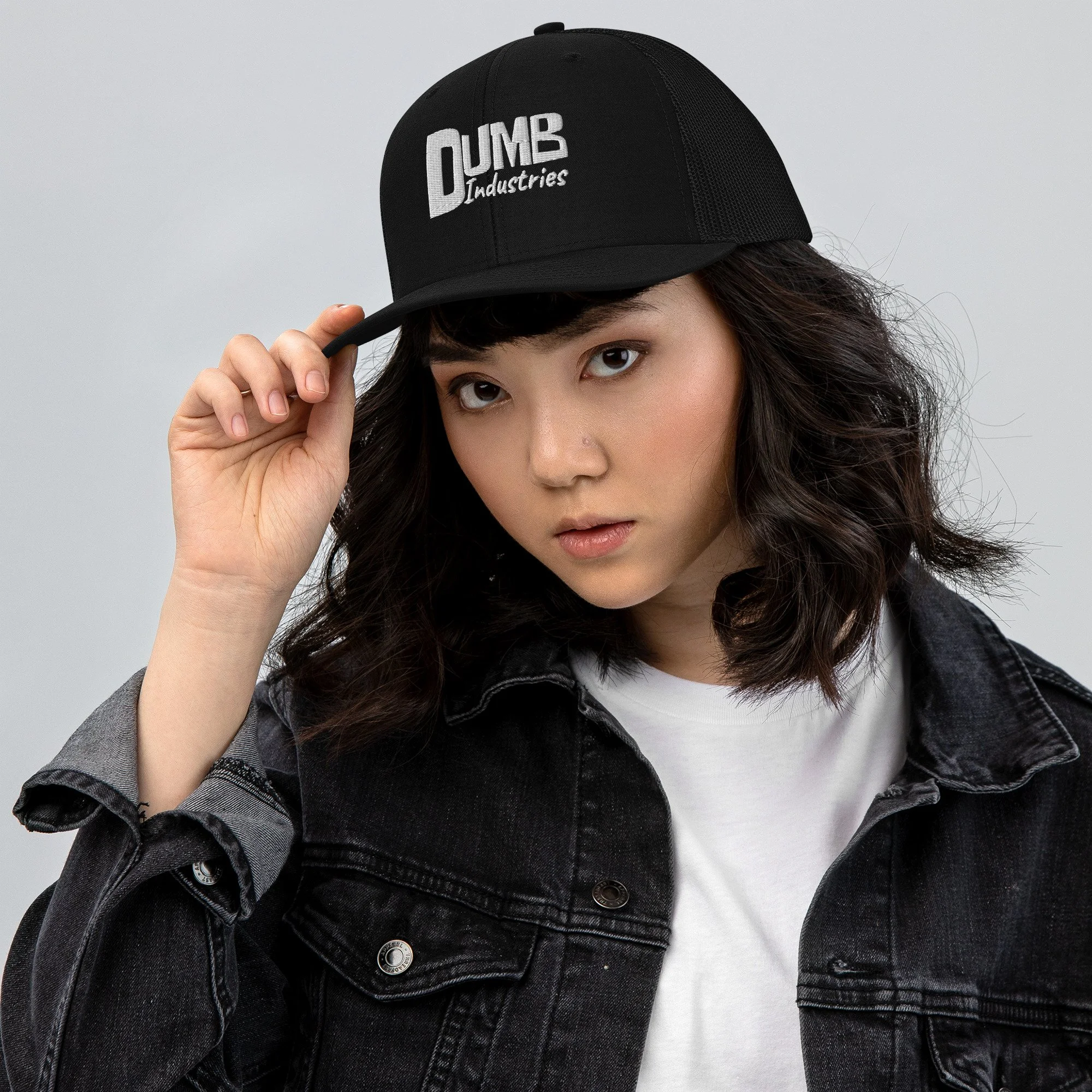 snapback-trucker-cap-black-front-6ad04db4d92c6.jpg