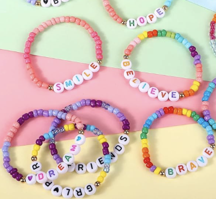Atelier Friendship Bracelets - 3 à 8 ans