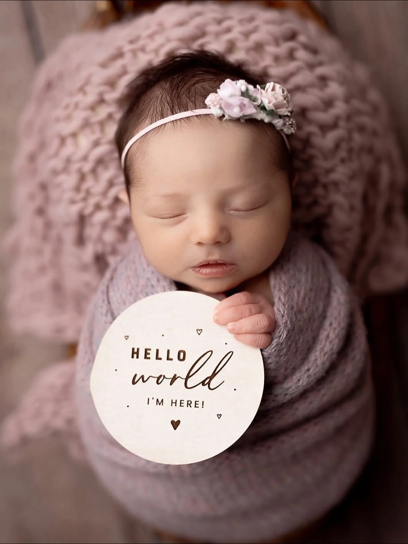 Hello world! 🤍 Now booking September-March 

#newborn #newbornphotography #newbornphotoshoot #newbornphotographer #rhodeisland #rhodeislandphotographer #rhodeislandphotography #riphotographer #babyphotography #babyphotoshoot #bostonnewbornphotograph