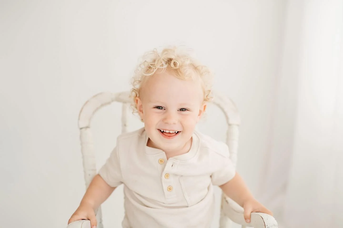 🤍 Now booking November-May 

#newborn #newbornphotography #newbornphotoshoot #newbornphotographer #rhodeisland #rhodeislandphotographer #rhodeislandphotography #riphotographer #babyphotography #babyphotoshoot #bostonnewbornphotographer #bostonnewbor