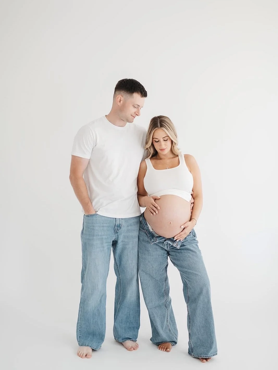 This is your sign to book that timeless maternity shoot 🤍 Now booking April-October

#newbornphotoshoot #babyphotography #rhodeislandbabyphotographer #rhodeislandnewbornphotographer #rhodeislandmaternityphotographer