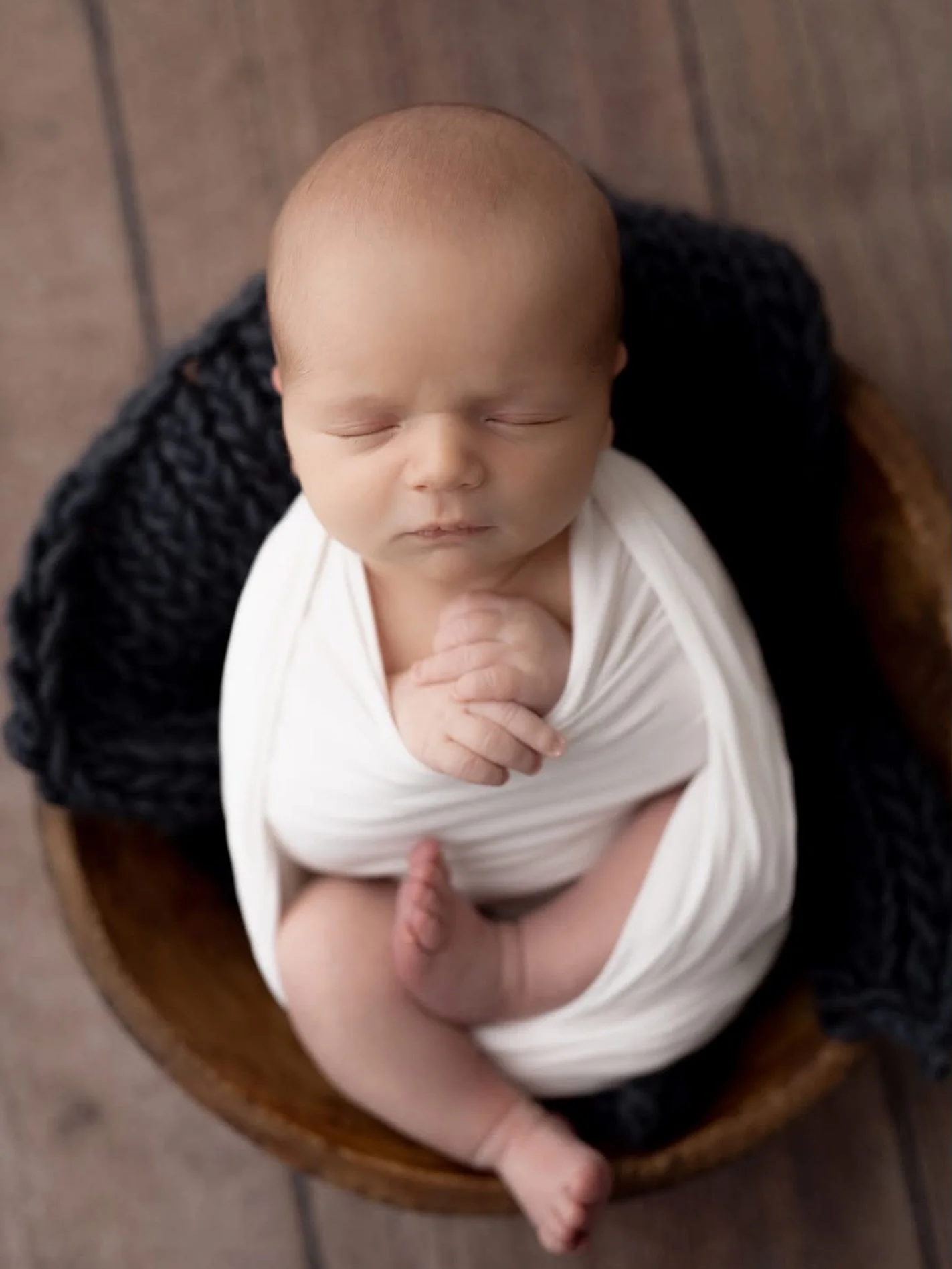 🤍 Now booking May-November

#newbornphotoshoot #babyphotography #rhodeislandbabyphotographer #rhodeislandnewbornphotographer #rhodeislandmaternityphotographer