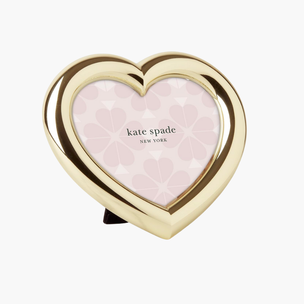 61+ Valentines Day Gifts For Girlfriend She Will Love in 2024 - By Sophia  Lee