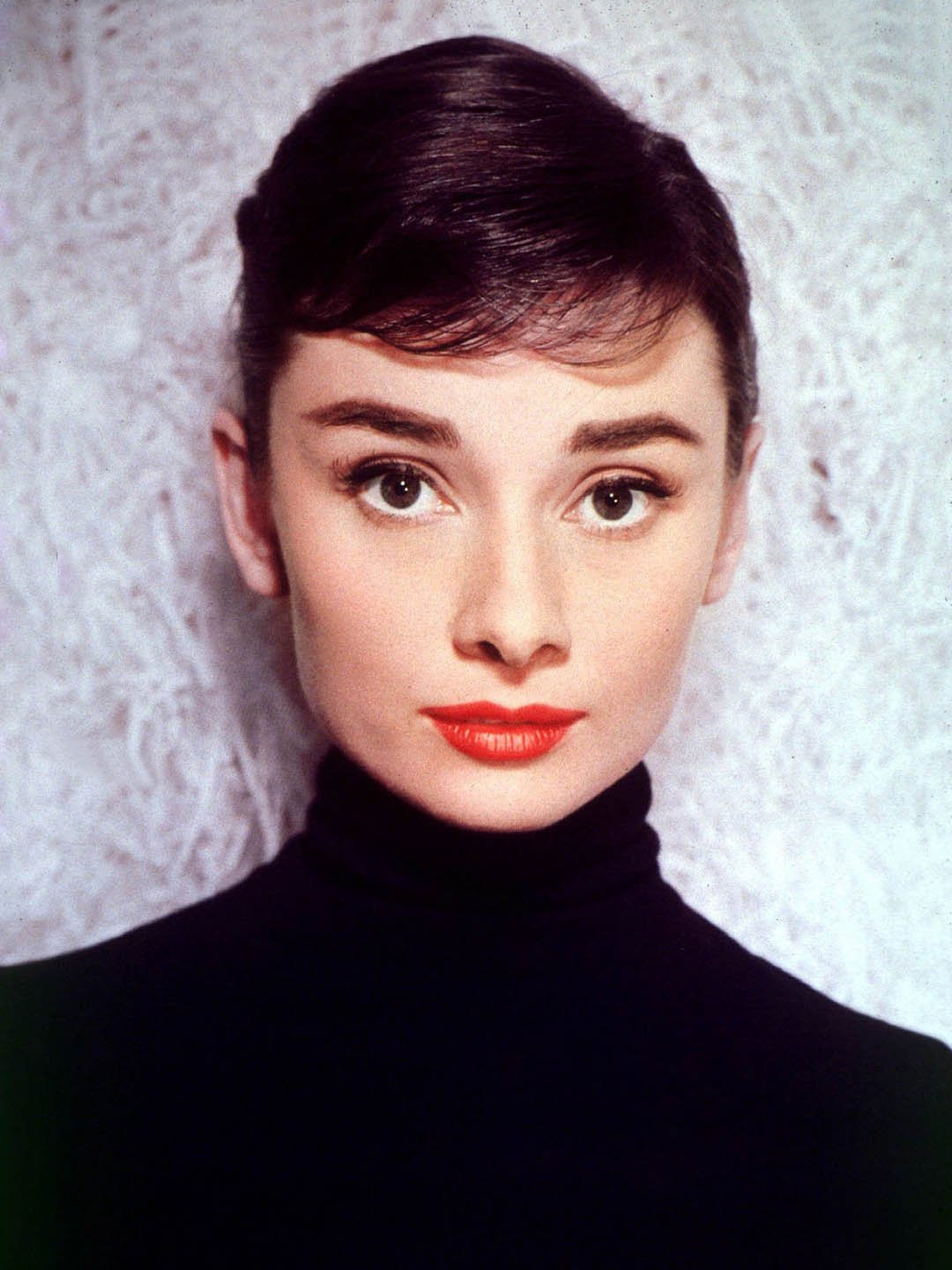 street style audrey hepburn style