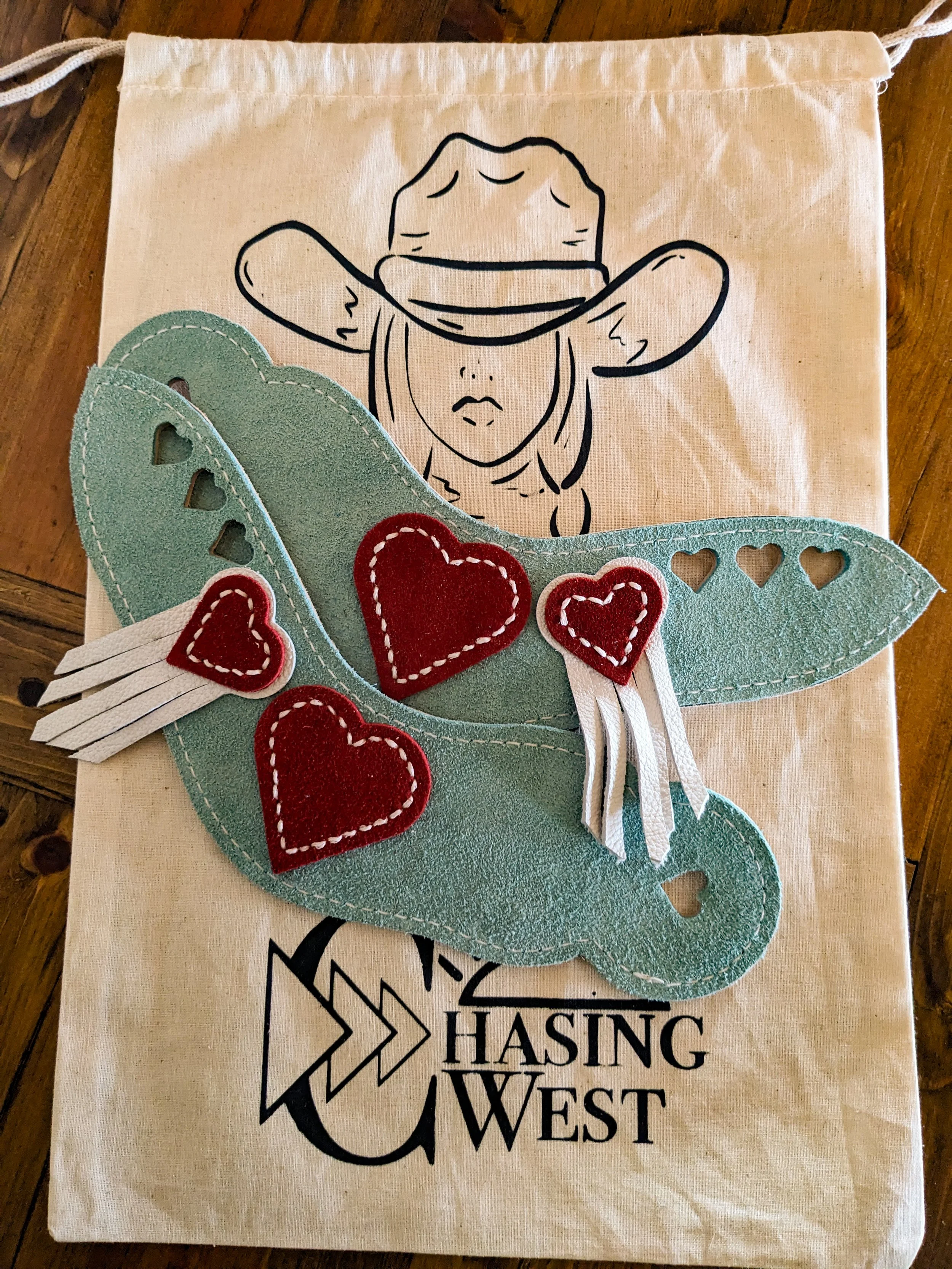 Be Bold Heart Spur Straps