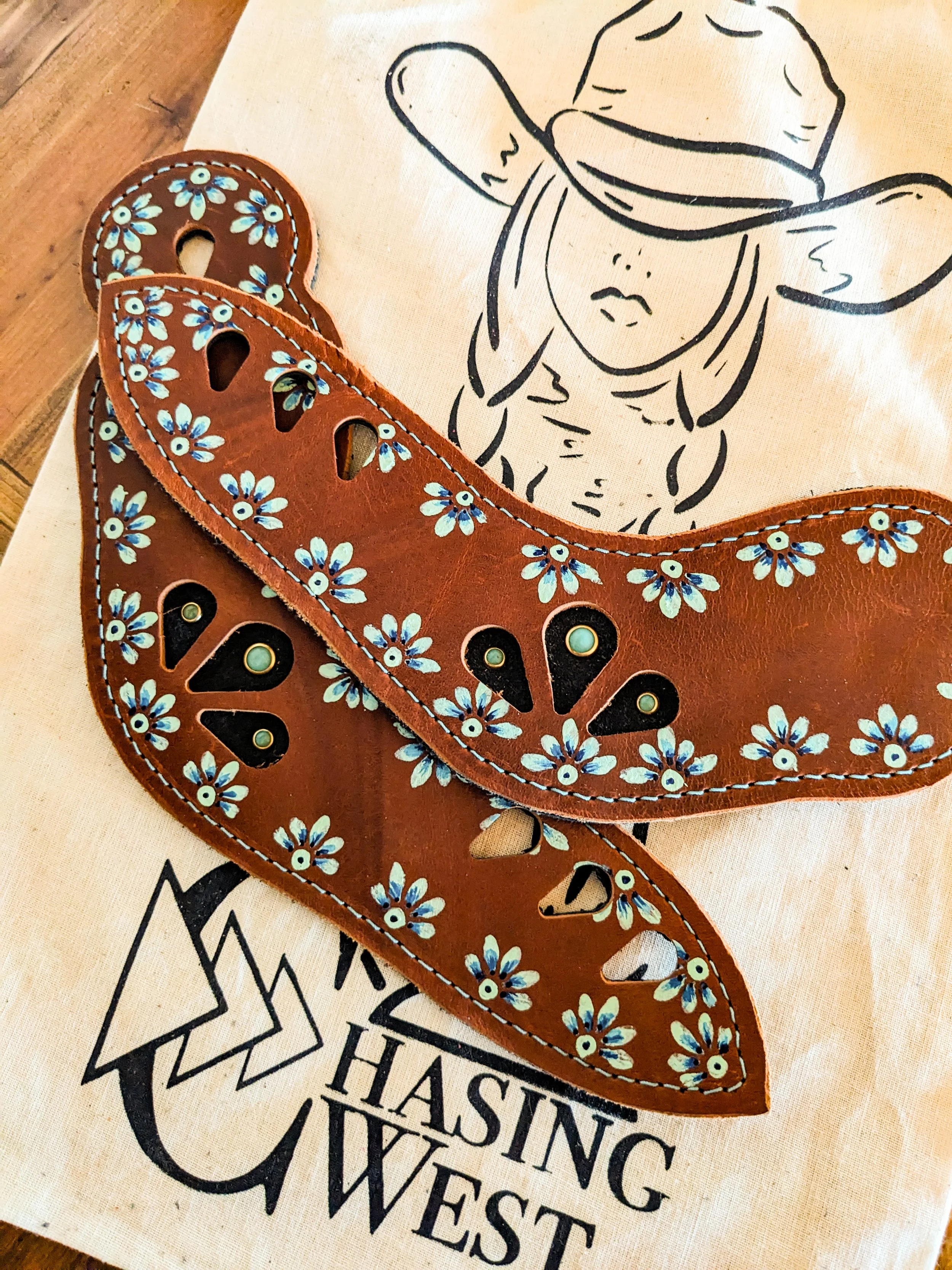 Norwegian Tumbleweeds Spur Straps