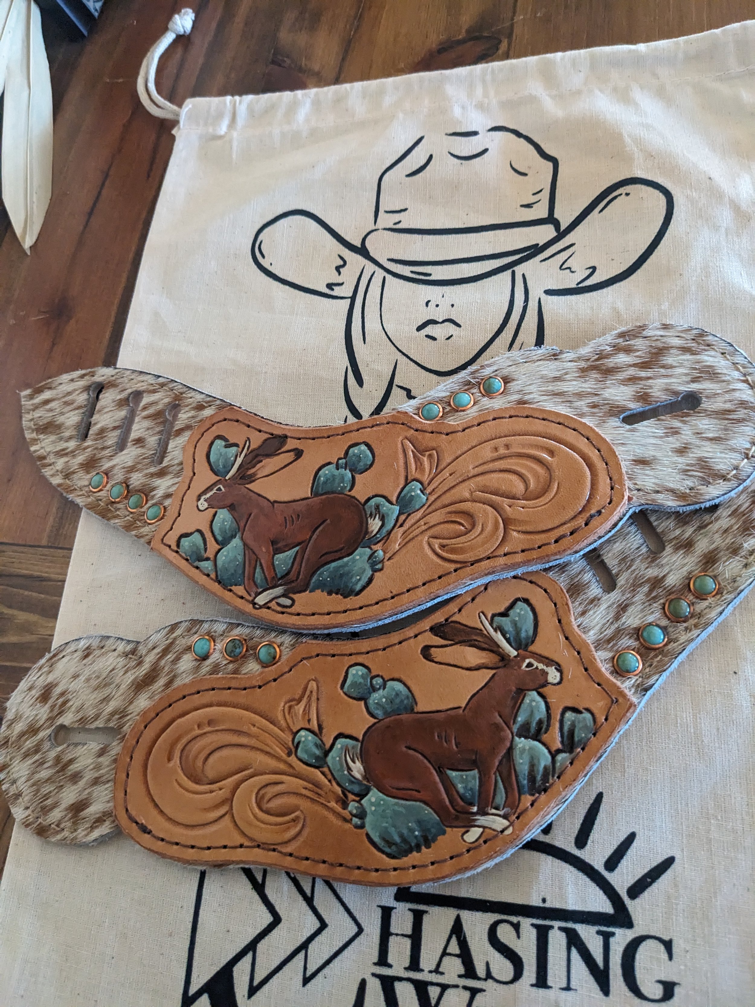 The Chase Spur Straps