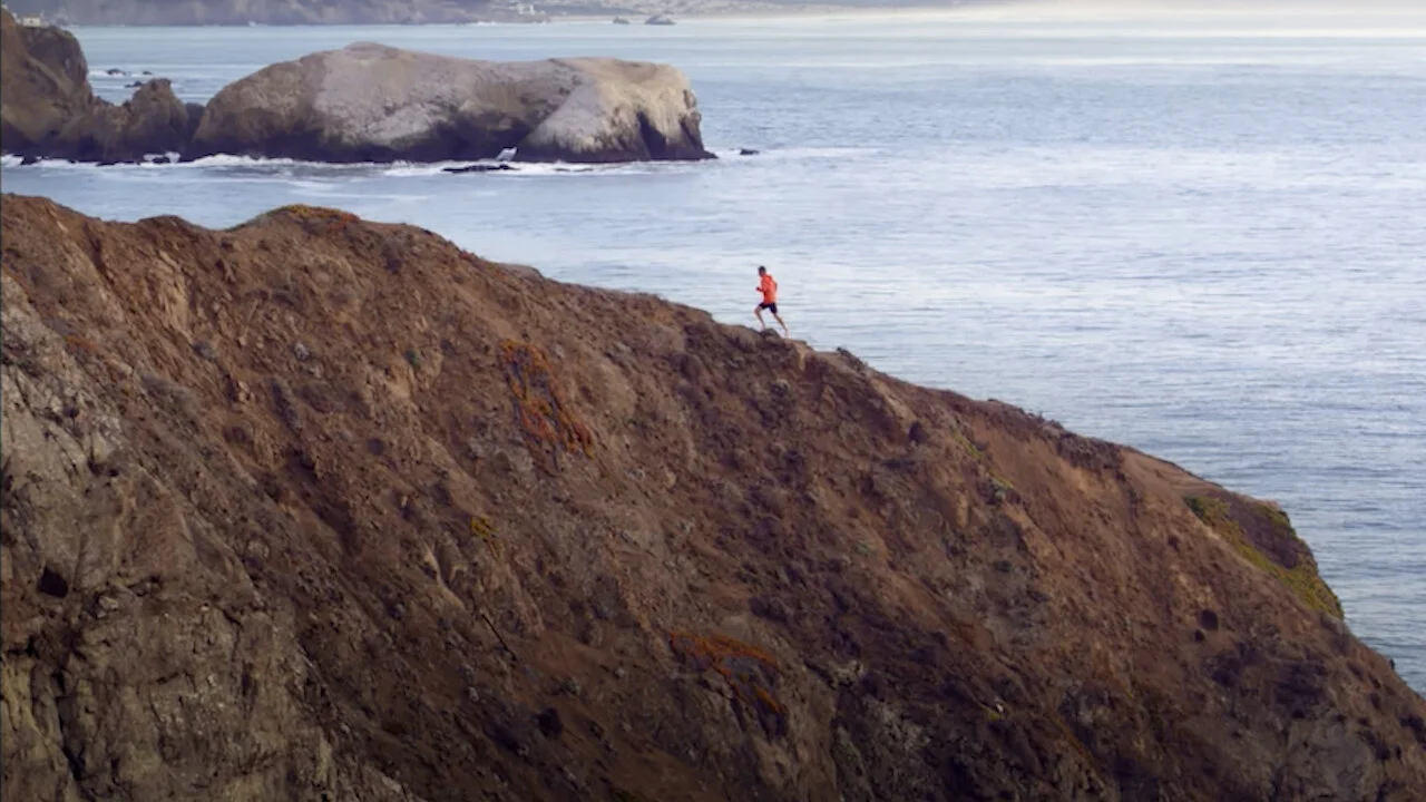  INTEL - “OAKLEY”  Director | Rich Mortillaro 