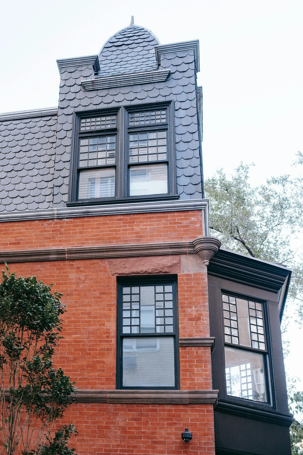 Tile roofing doesn’t just look good; it can also last for a long time.