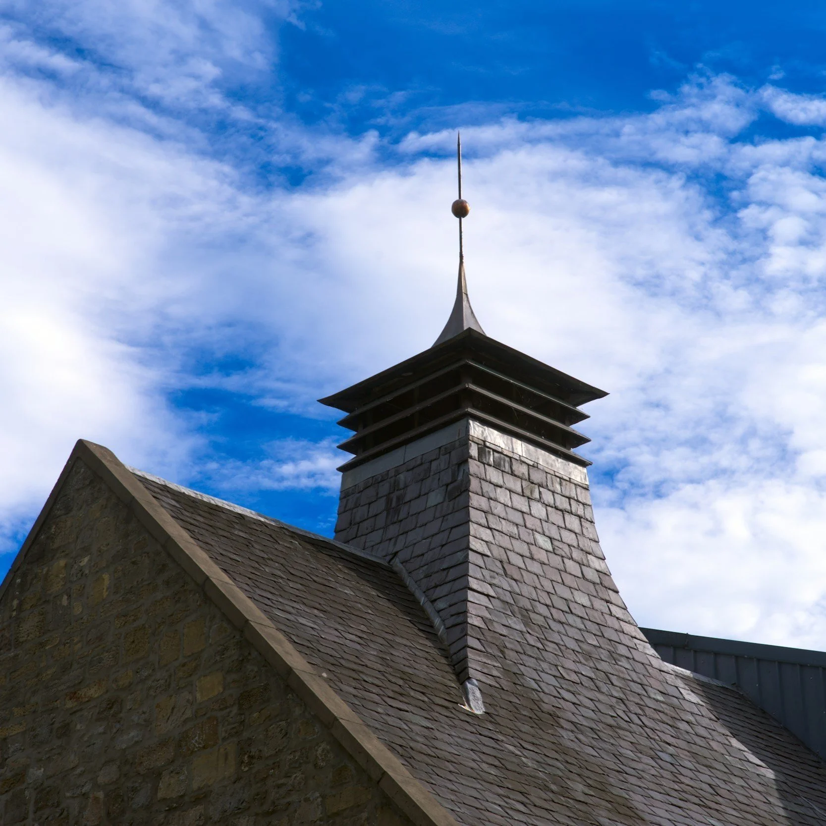 Roofing professionals emphasize the importance of understanding how these materials fare in different climates to make a knowledgeable choice that will provide long-lasting protection and value for a home.