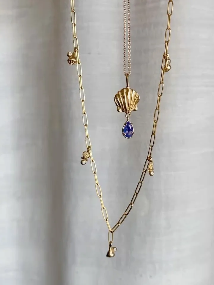 Our seashells styles are one of my favorite themes to expand on. This style has really evolved over time, and if you&rsquo;ve been following for a while you probably know my love for the Seashell Totems in particular. 

We currently have just *one* a