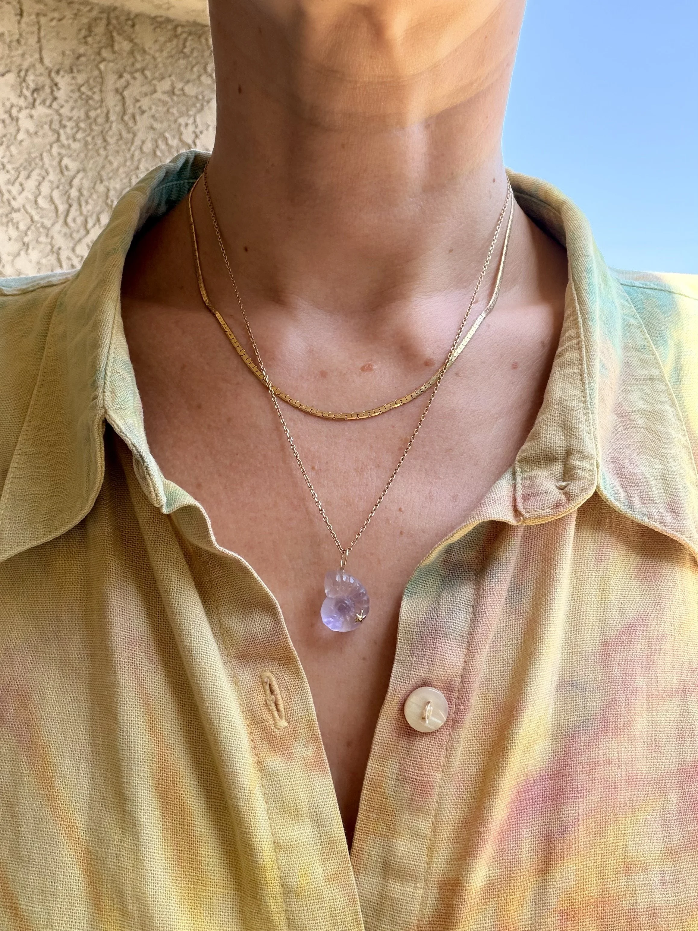 Purple:clear fluorite nautilus model.jpeg