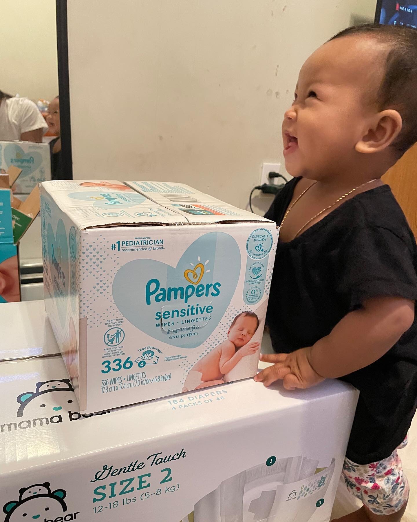 We love getting pictures from the families who receive our bundles! 
&mdash;-
This mother &amp; baby girl received a one month supply of diapers &amp; wipes today! Because they live several states away, we used the proceeds from our recently sold MSM