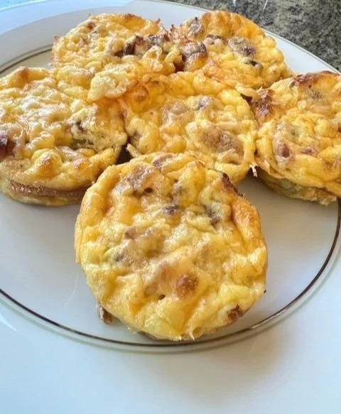 Artichoke Tomato Cheddar Egg Scramble Muffins
