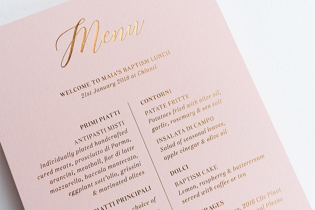 Blush love. Can&rsquo;t go wrong with this gorgeous colour combination!
⠀⠀⠀⠀⠀⠀⠀⠀⠀
Foil printed Rose Gold on Bloom 270gsm Blush paper.
⠀⠀⠀⠀⠀⠀⠀⠀⠀
#theinkroomadl #hotfoil #foil #rosegoldfoil #stationery #foilmenu #blush