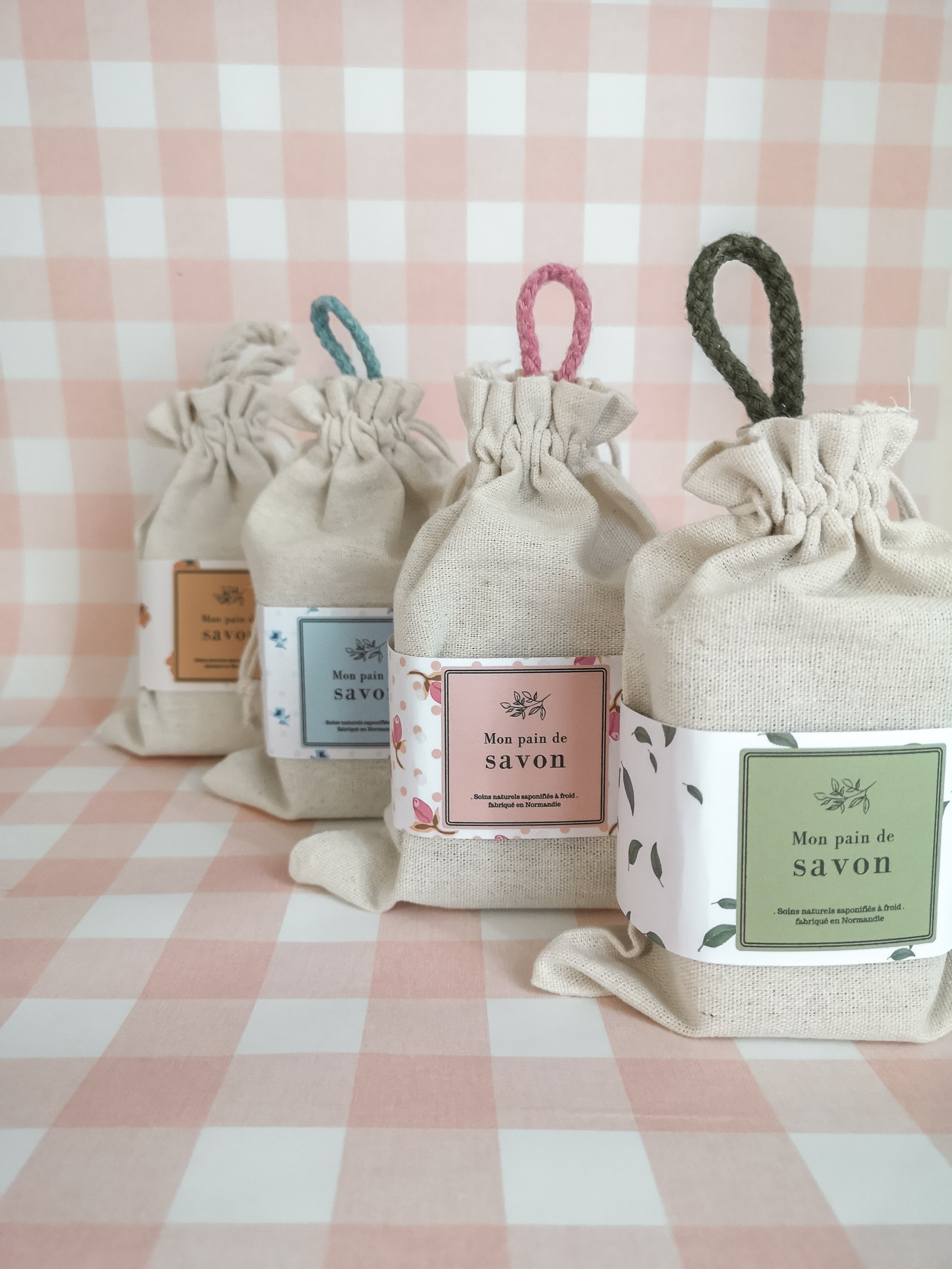 Pain de savon cordelette