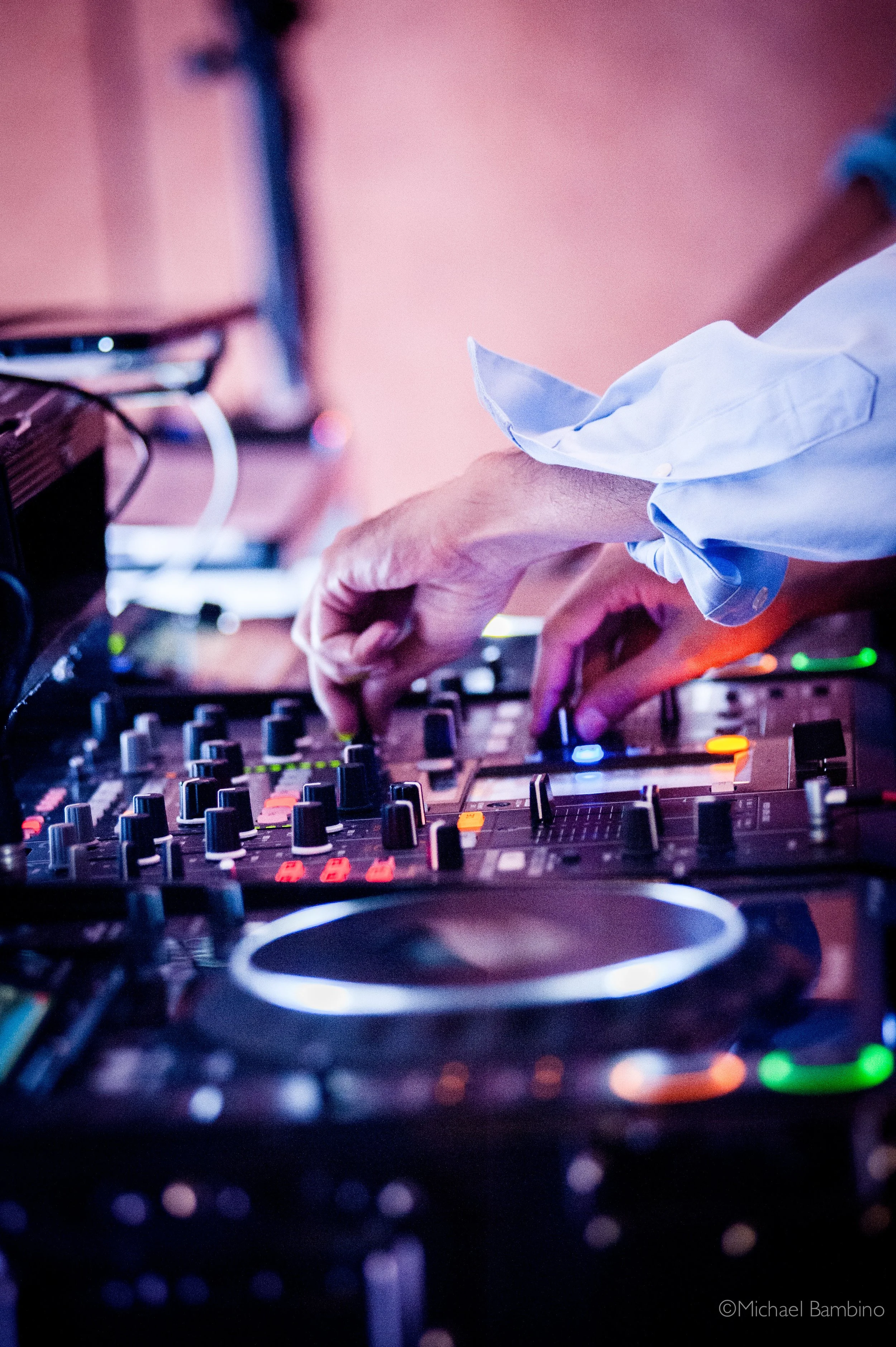 Pioneer DJ Equipment with DJ Vikas in Cincinnati, OH