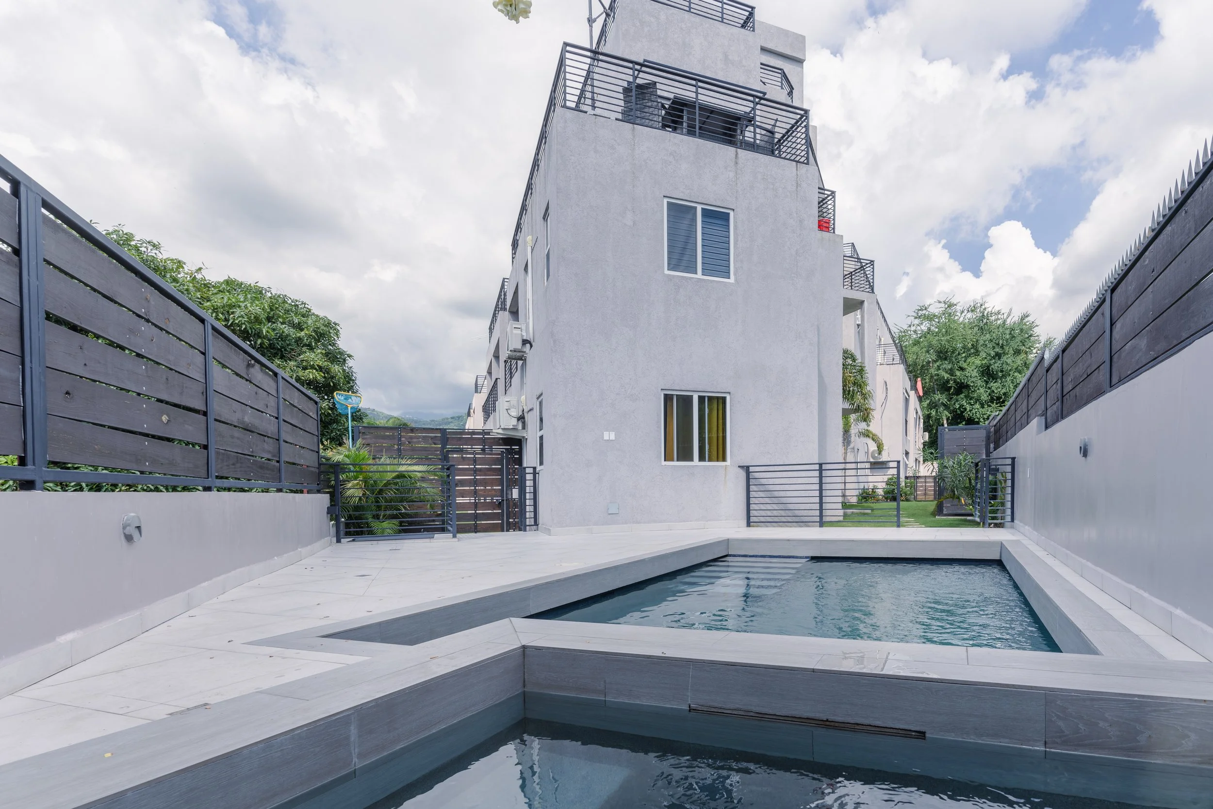 A7407983-HDR.jpg