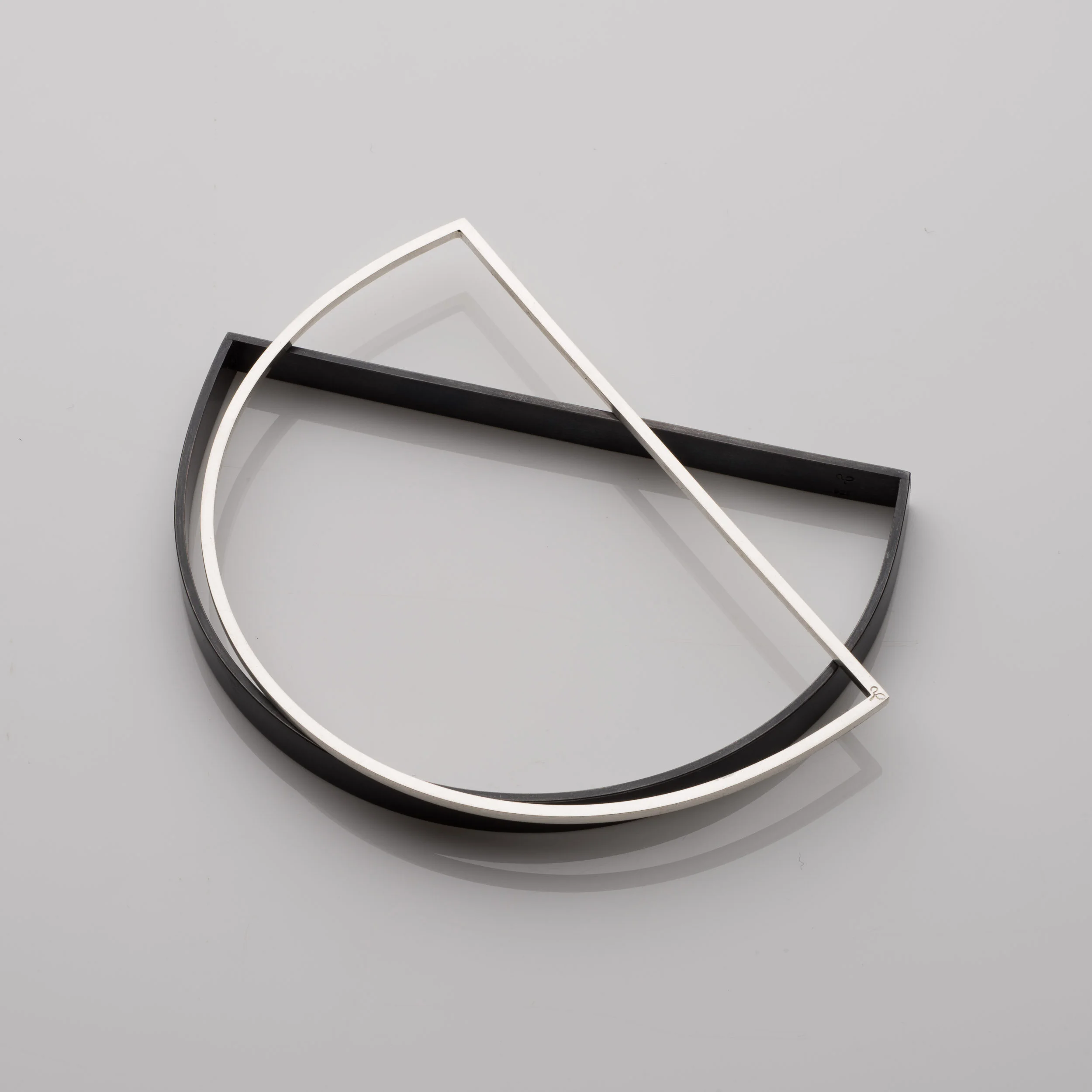 D bangles fine and medium.jpg