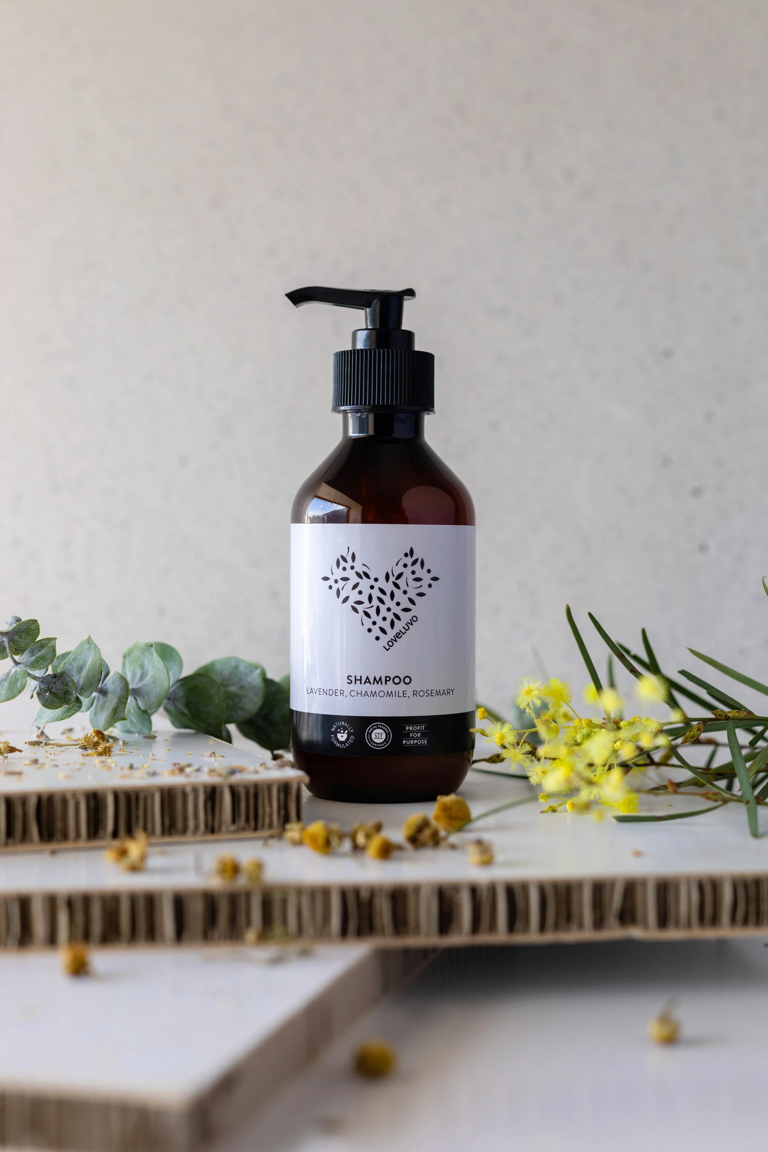 5 Reasons to Choose Sulphate Free Skincare and Shampoo 