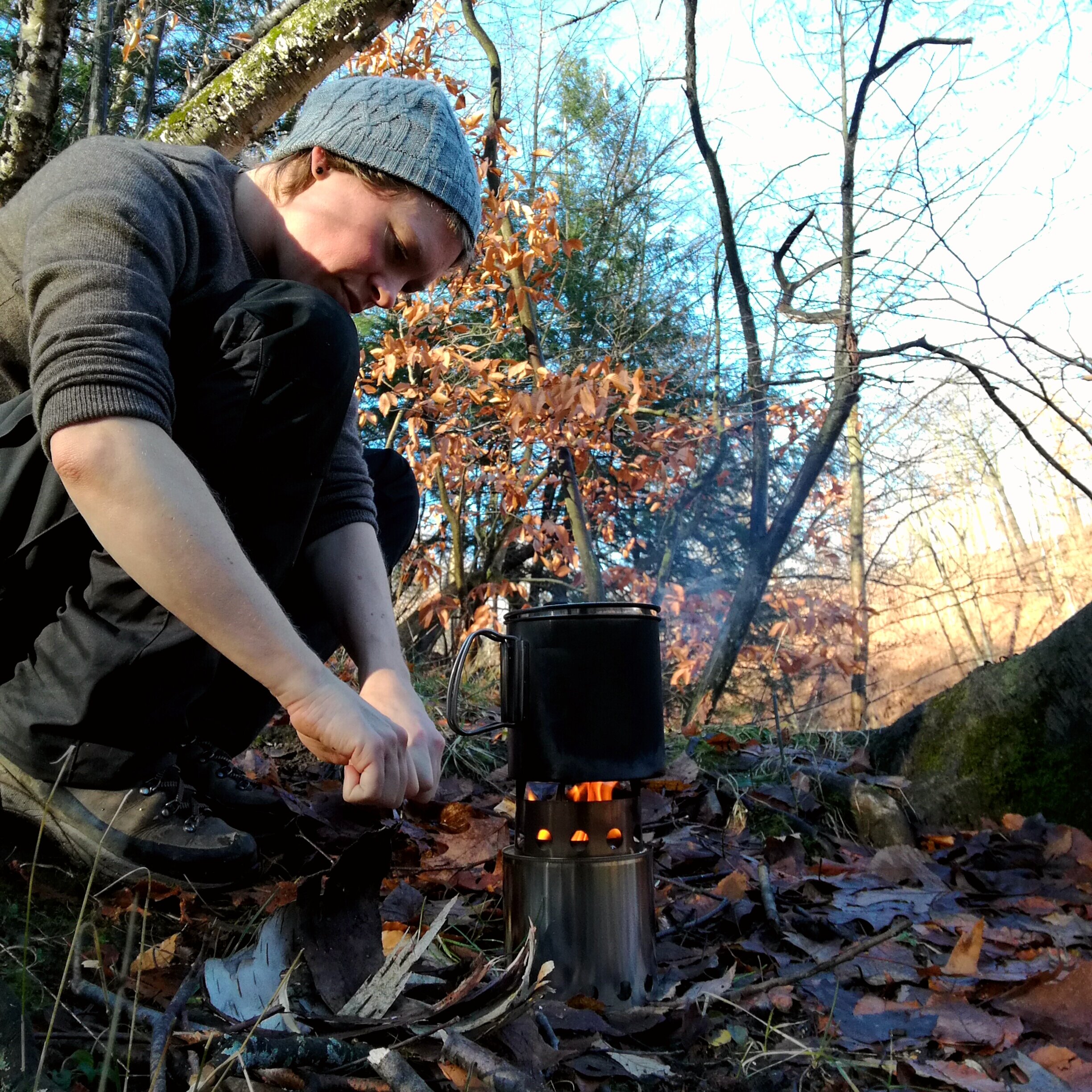 Bushcraft in a Beautiful forest! Cooking meat with potatoes under