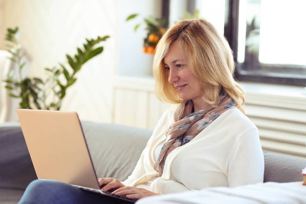 Hello! My name is Nancy, i’m an organization expert and i love everything planning, cleaning, staying organized and enjoy gardening in my backyard!