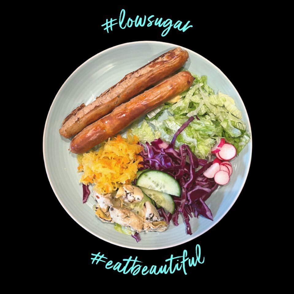 Happy Lunch!
This was my very happy lunch today - a low sugar lunch of bratwurst and salad.
I am reducing my sugar intake at the moment, cutting out processed and refined sugars, bread, flour, wheat, potato and starchy carbs. Loving it so far.

Eat b