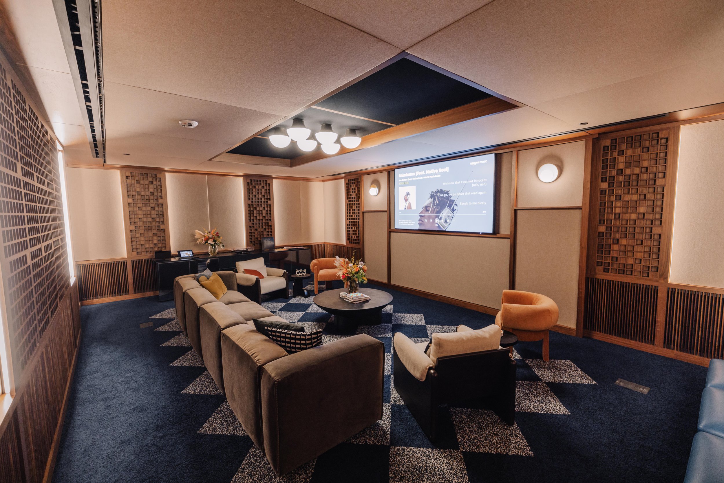 126INTERIORFINAL_17 copy.jpg