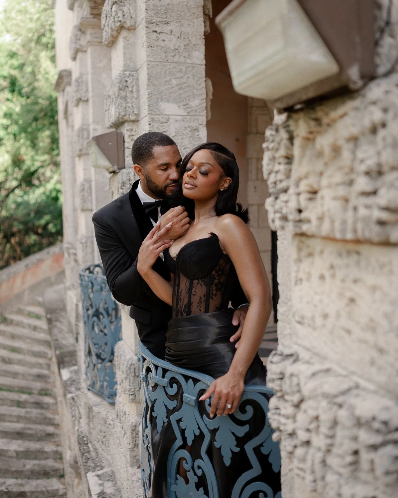 vizcaya-museum-miami-engagement-photos-5.jpg