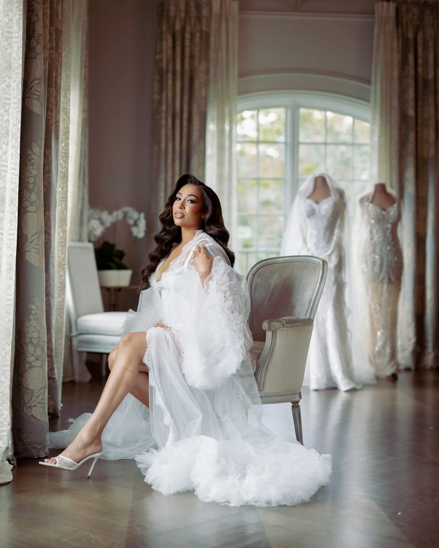Stay ready🔥 | @rissag97 was absolutely amazing for her prep photos!
&mdash;
photographer: @photosbyreem
wedding stylist: @vaingloriousbrides
bridal robe: @byinnaelsie
wedding rings: @traxnyc
camera: @nikonusa Z8
edited with: @reempresets