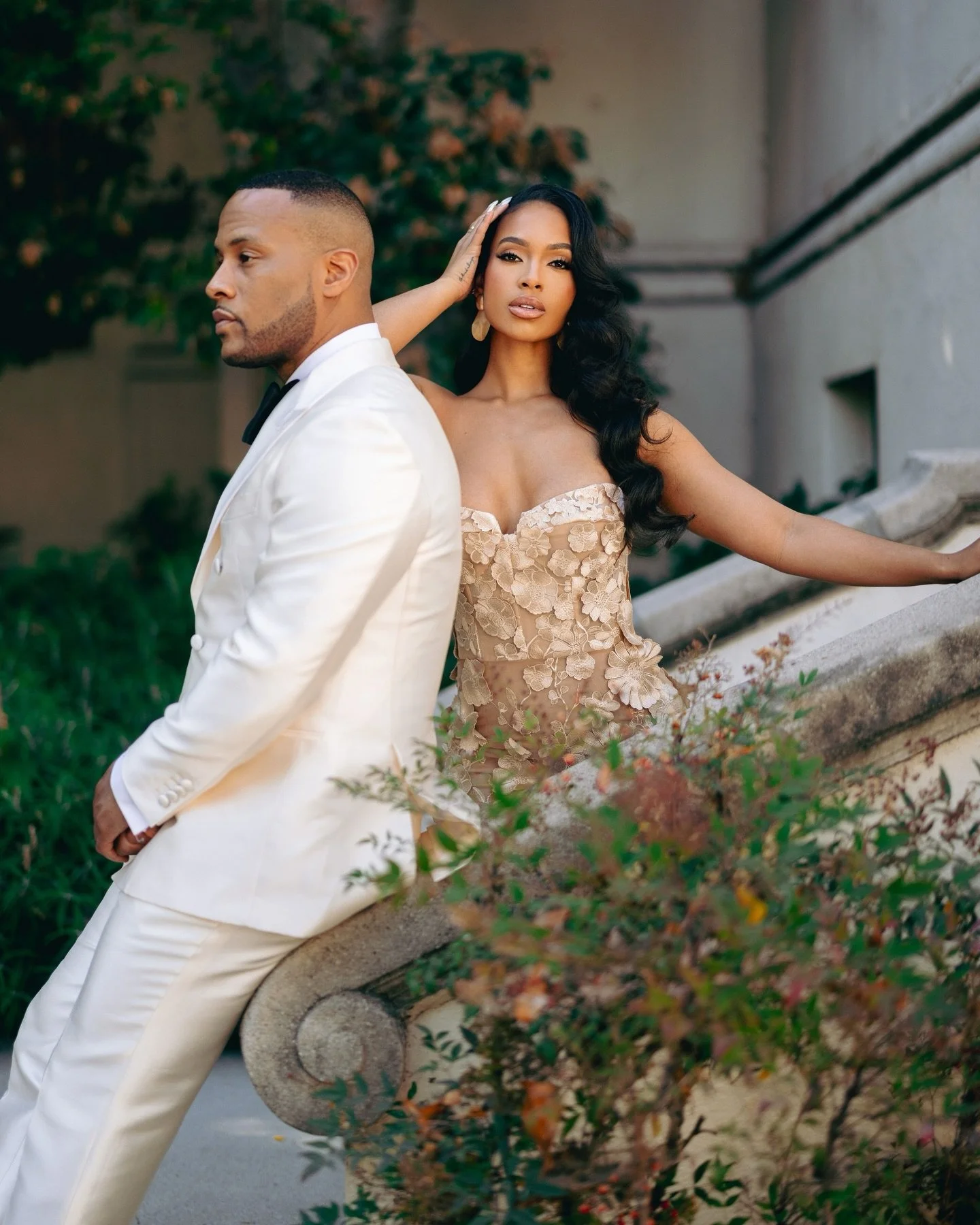 Relationship goals 🔥
&mdash;
Couple: @devonfranklin @maria.castillo.franklin 
Photography: @photosbyreem
PA: @sandythevirgo
Videography: @dakadavid_
Wedding planner: @dreamsindetail
Hair: @glambymaame
Makeup: @bforbeaute.co
Photoshoot coordination: 