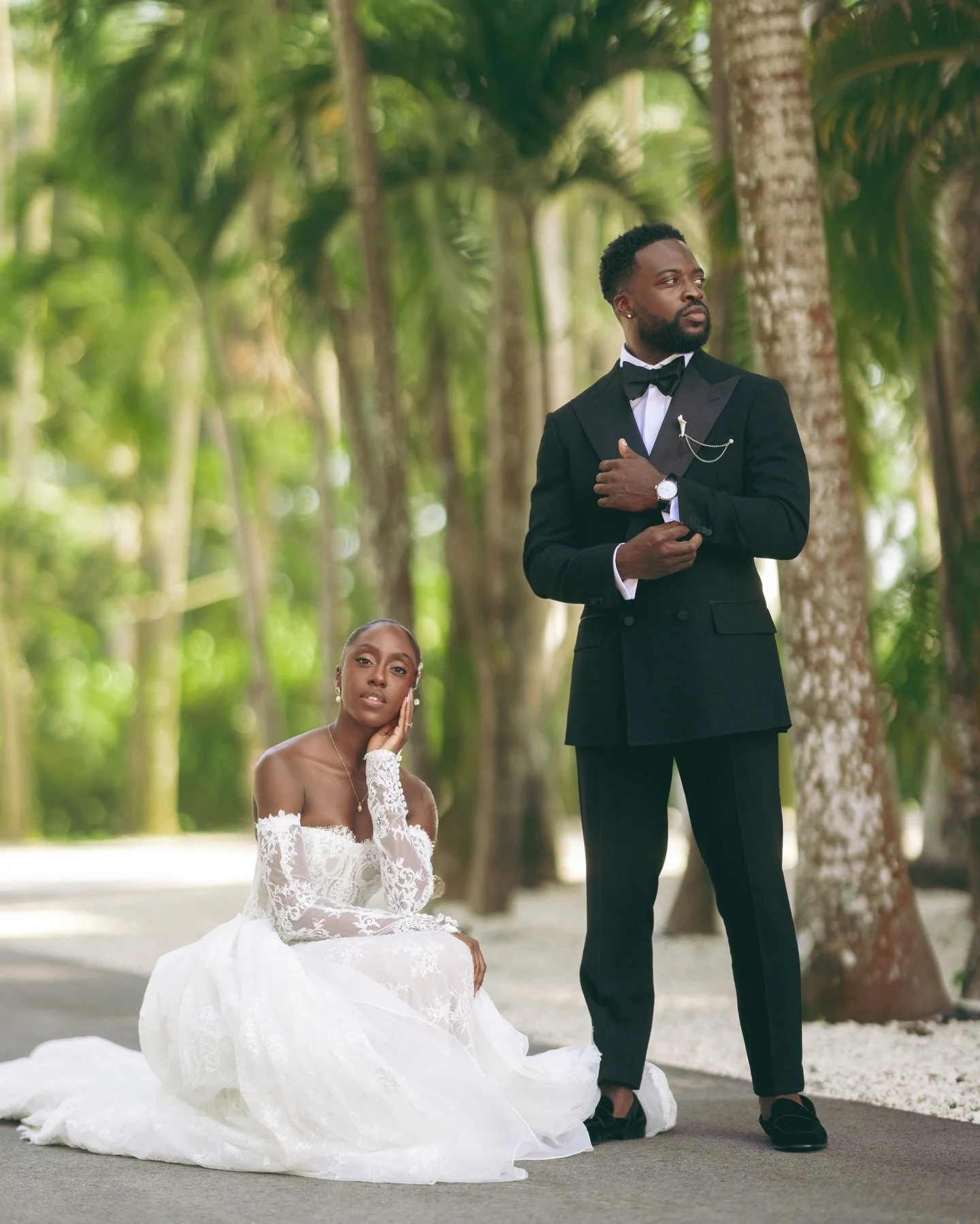Ańe &amp; Andrew 💍 
&mdash;
Photography: @photosbyreem 
Wedding planner: @roxannebellamyco 
Makeup: @rianemorrismua 
Catering: @hc.collective 
Florals: @petalprod