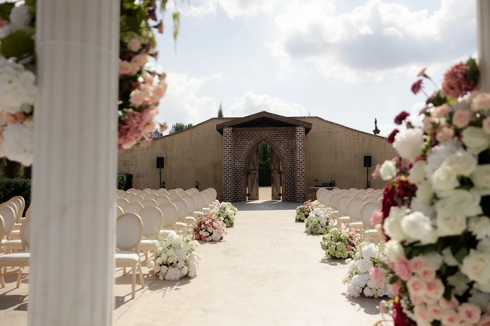 conservatory-blackberry-ridge-wedding-photos-86.jpg