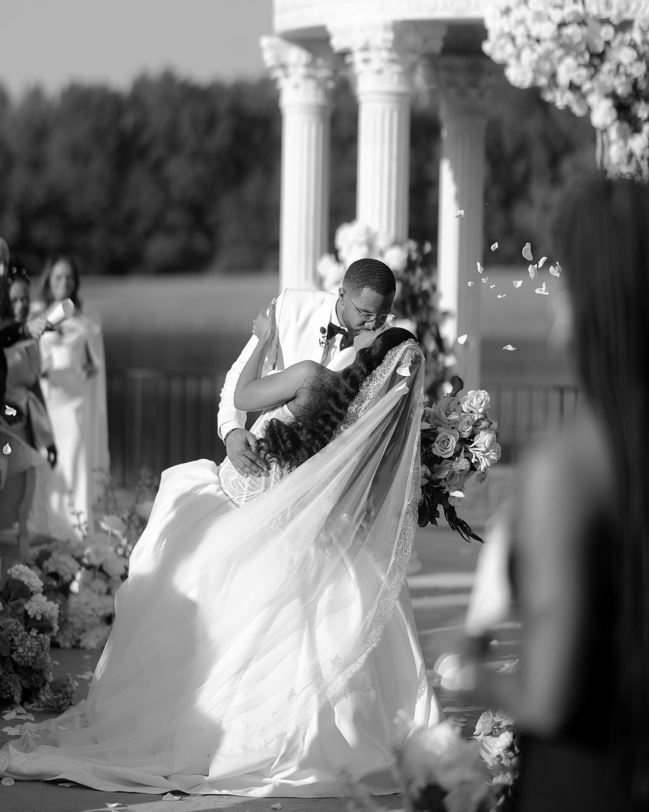 conservatory-blackberry-ridge-wedding-photos-162.jpg