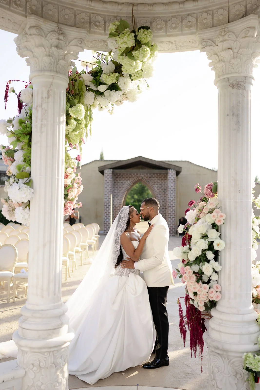 conservatory-blackberry-ridge-wedding-photos-180.jpg
