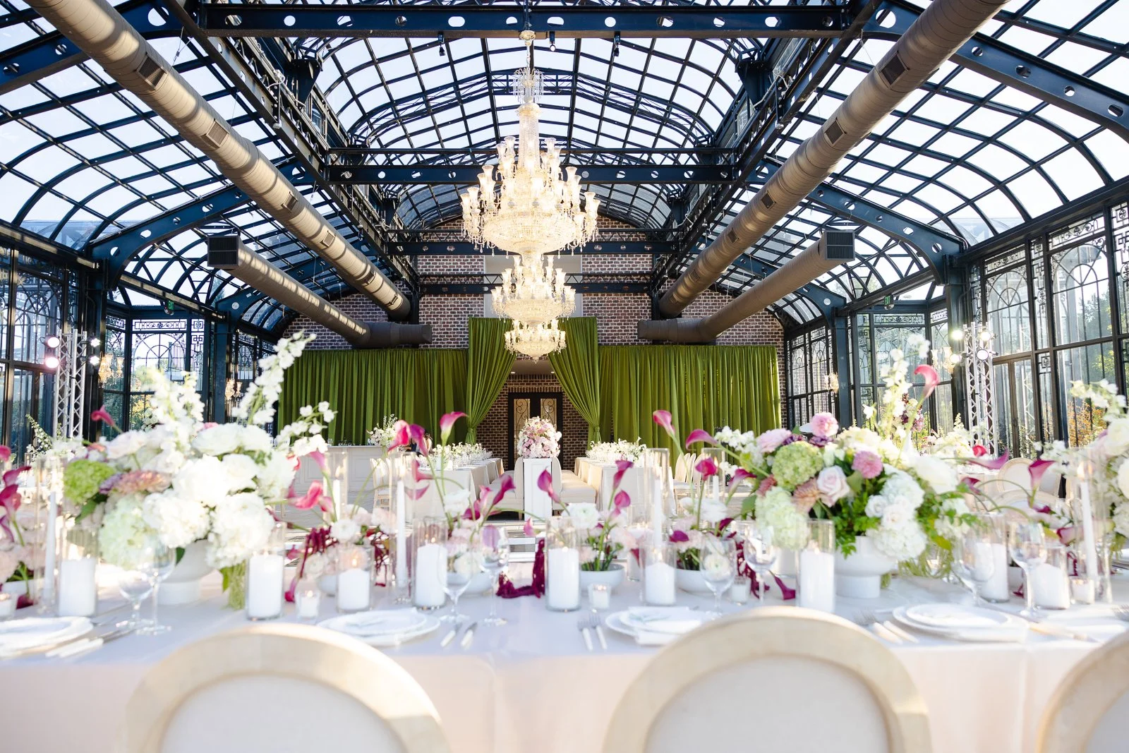 conservatory-blackberry-ridge-wedding-photos-197.jpg