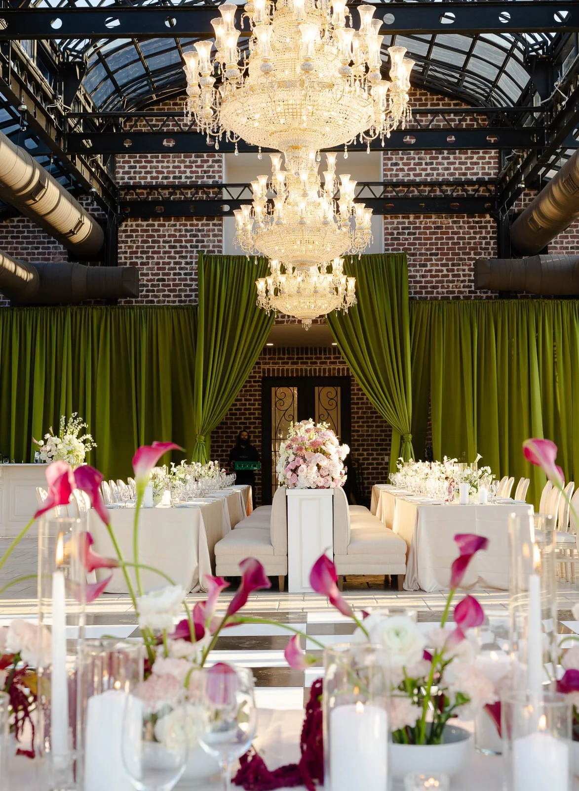 conservatory-blackberry-ridge-wedding-photos-199.jpg