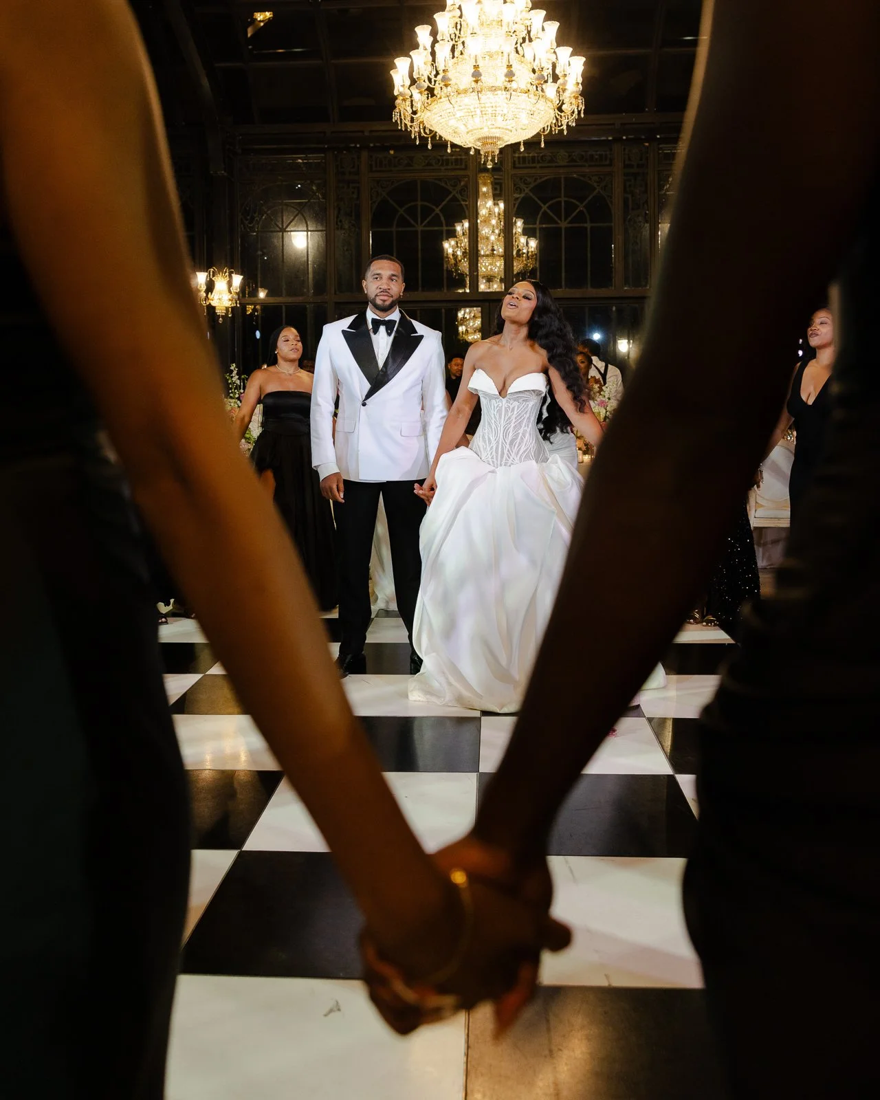 conservatory-blackberry-ridge-wedding-photos-259.jpg