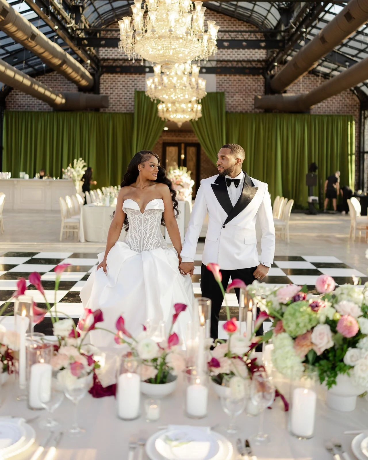 conservatory-blackberry-ridge-wedding-photos-211.jpg
