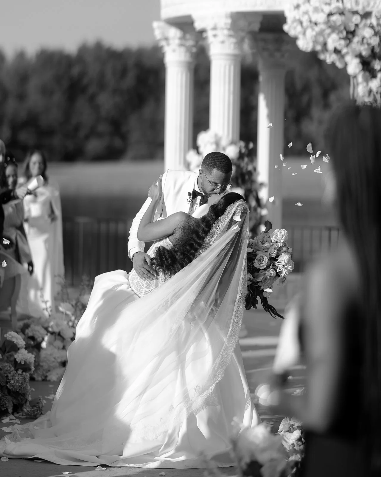 conservatory-blackberry-ridge-wedding-photos-162.jpg