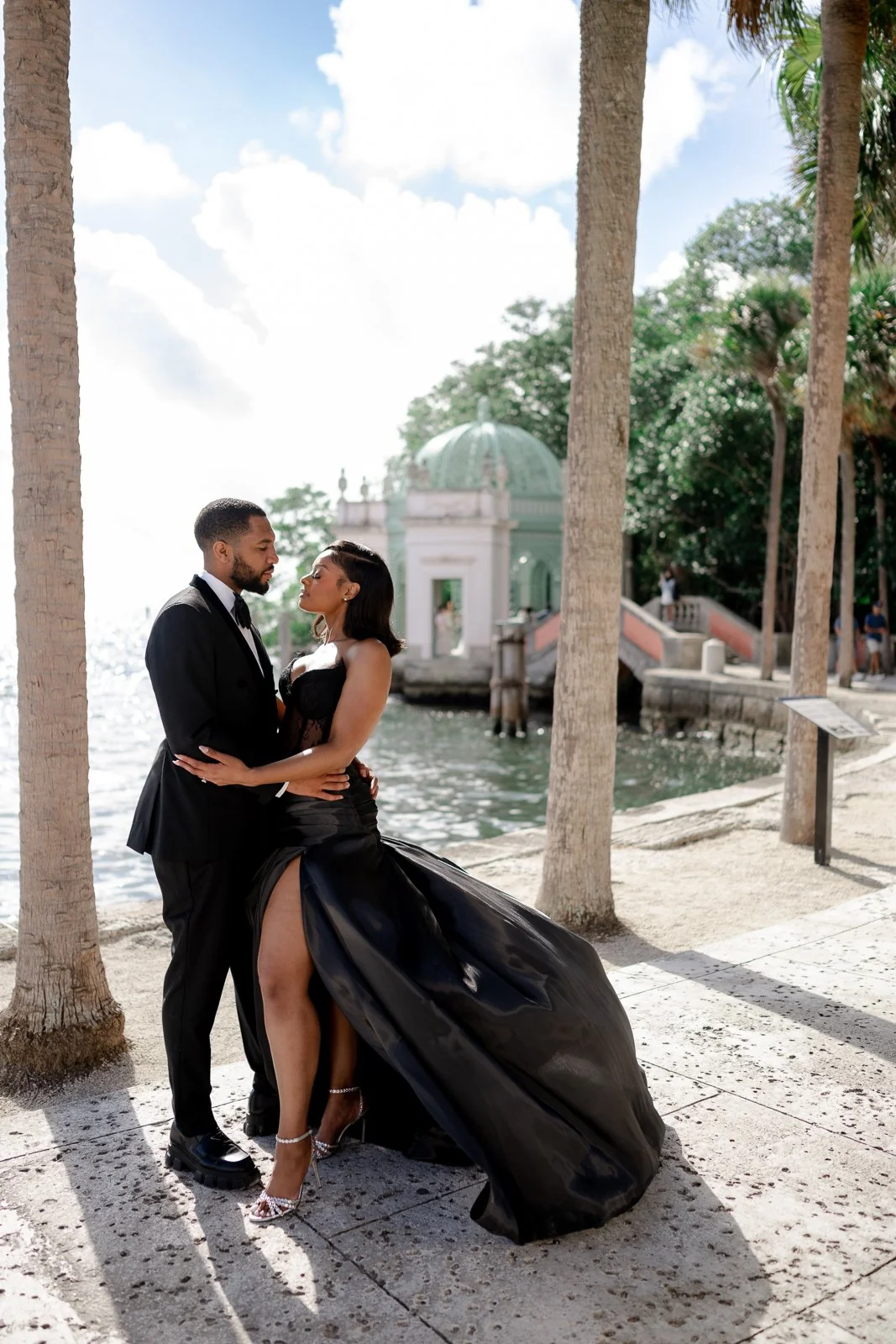 vizcaya-museum-miami-engagement-photos-24.jpg