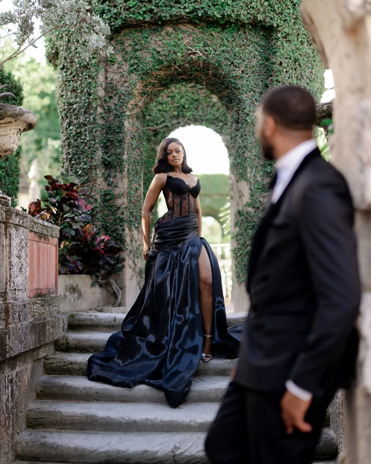 vizcaya-museum-miami-engagement-photos-21.jpg