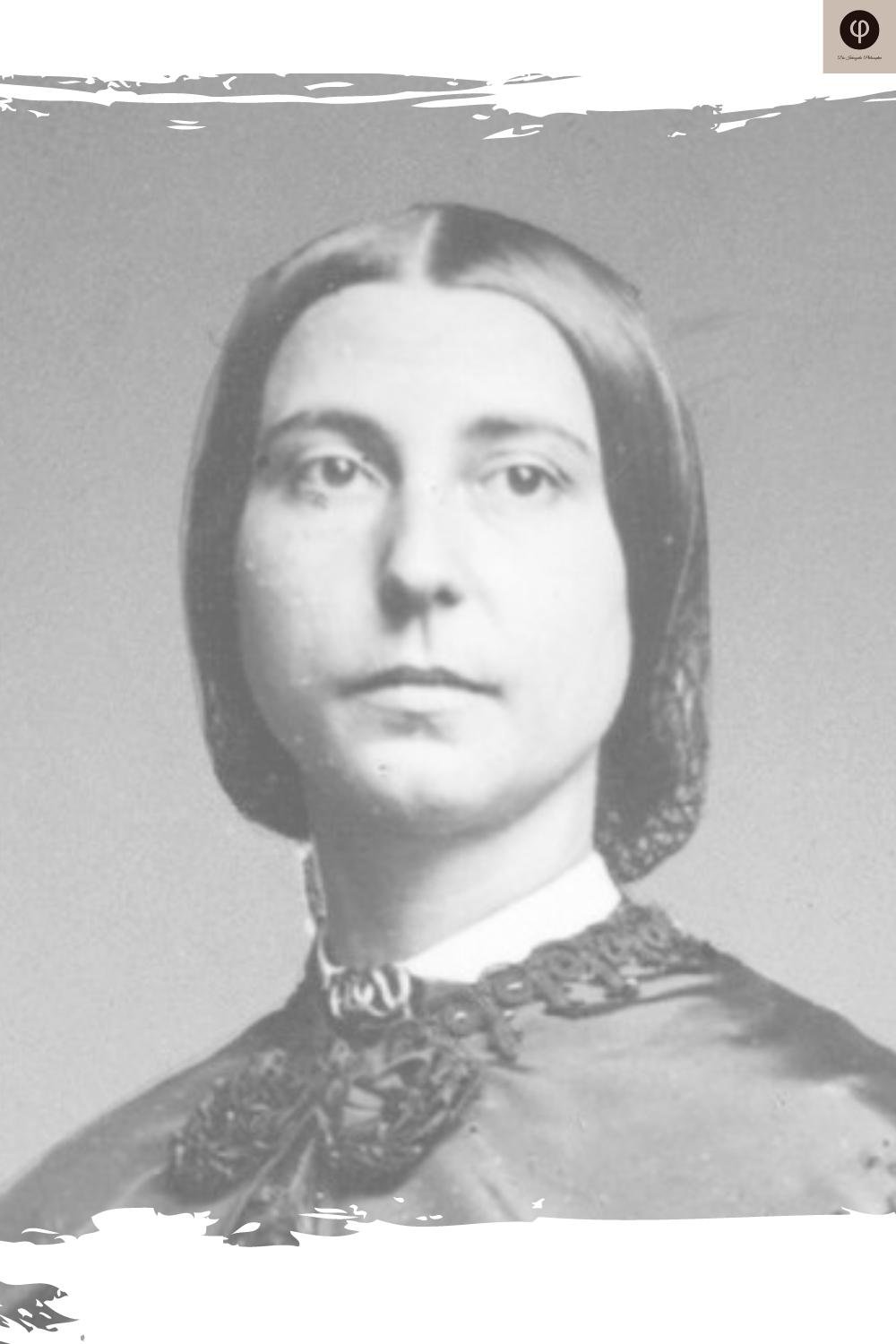 Porträt von Harriet Taylor Mill in schwarz-weiß