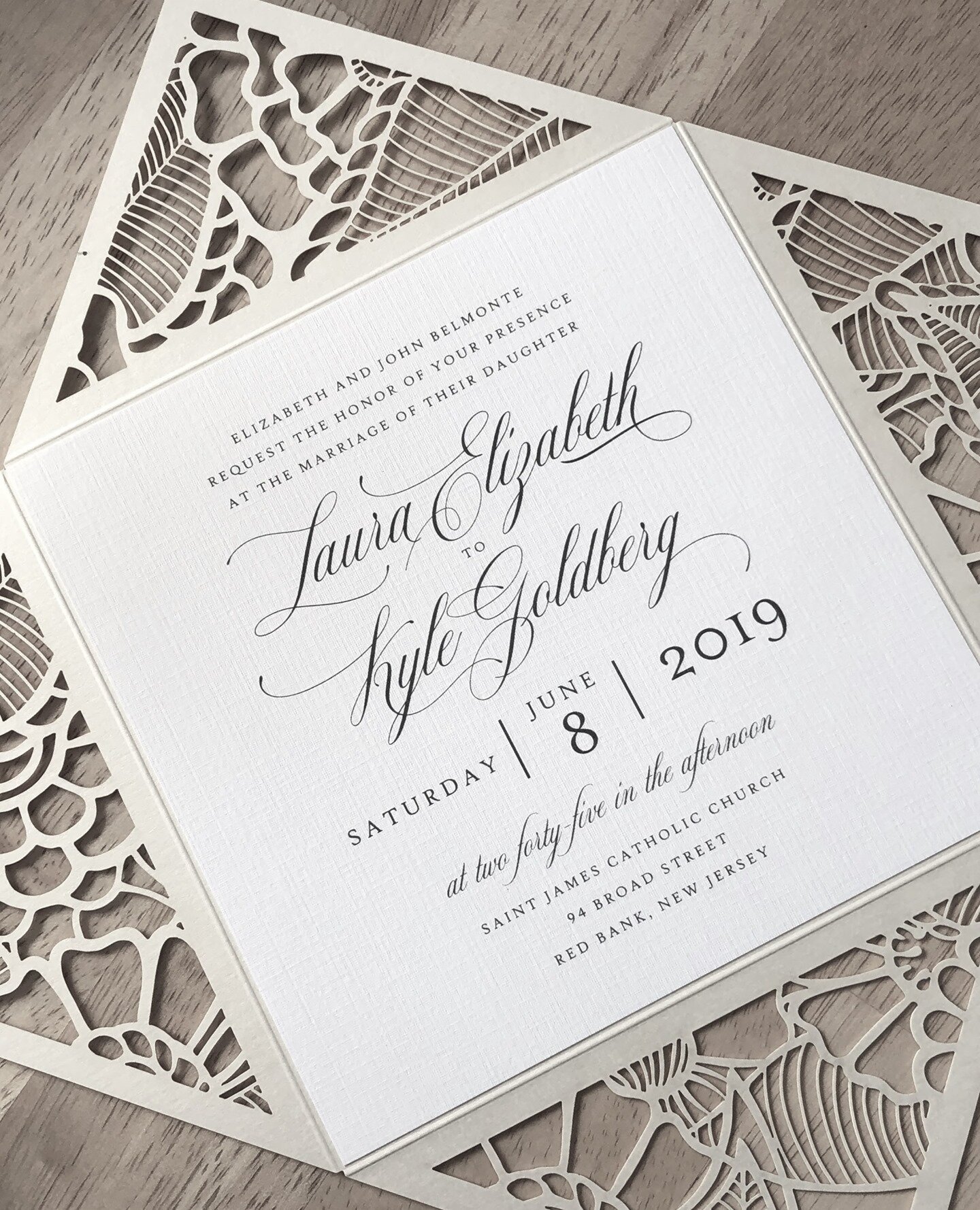 One of my favorite designs from 2019. I love how it feels traditional but also updated and fresh at the same time. 💌⁠
::⁠
#weddinginvitations #weddinginvites #formalinvites #custominvitations #graphicdesign #njweddinginvitations #njgraphicdesign #nj