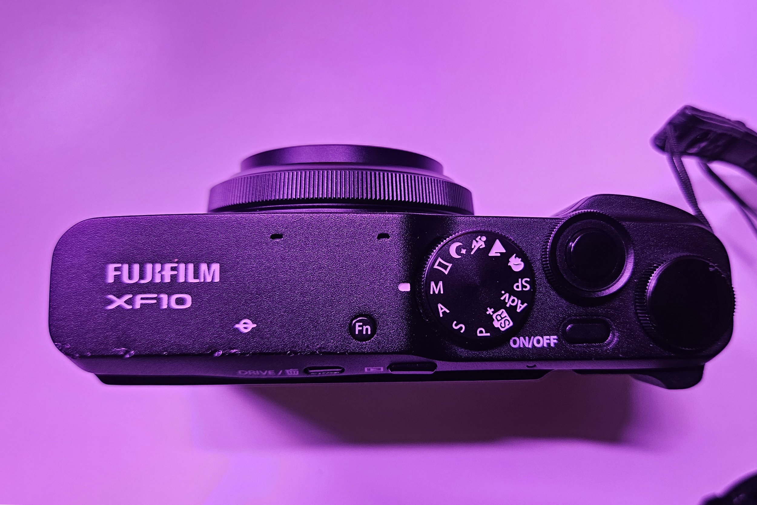 Fujifilm XF10 Review (2024): A Compact Camera with Potential, But 
