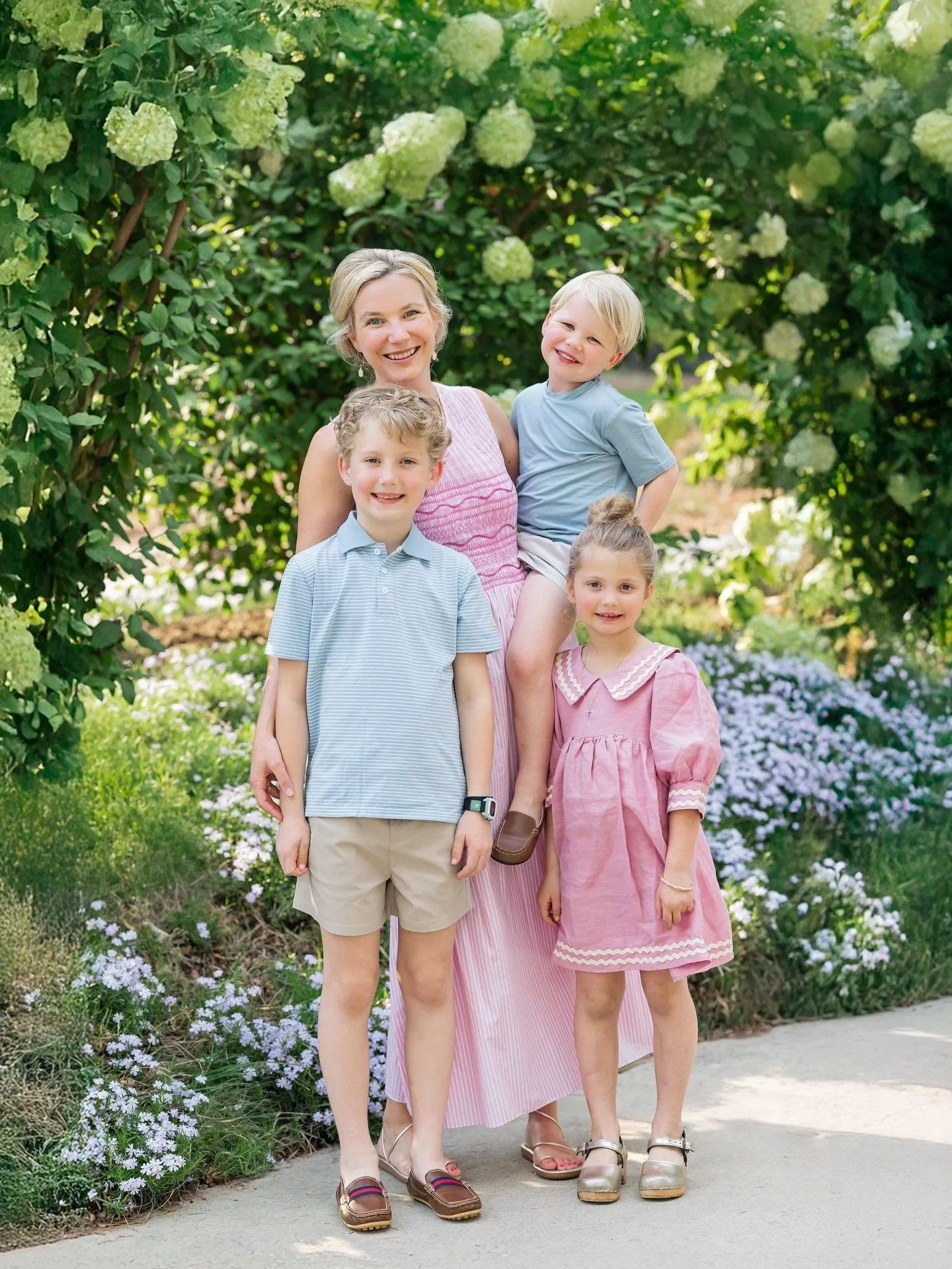 Easter joy in full bloom! 🌸 🐰